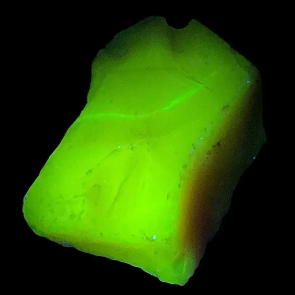 Pink Art‎ Glass Cullet Glowing Manganese Slag Glass #4GX190